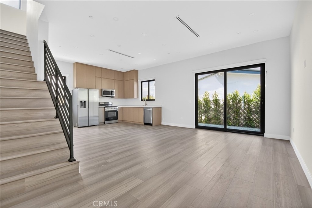 7605 Greg Avenue - Photo 2