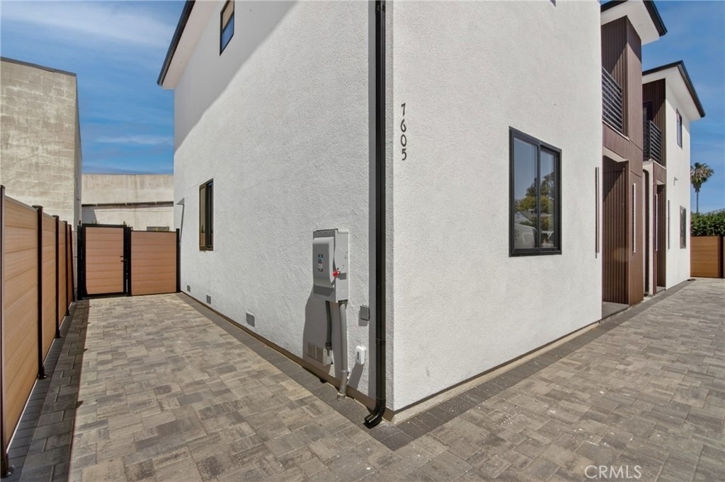7605 Greg Avenue - Photo 18