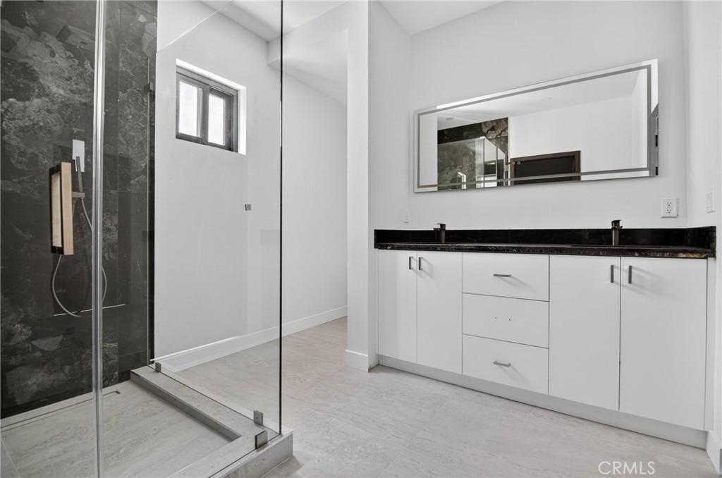 7605 Greg Avenue - Photo 12