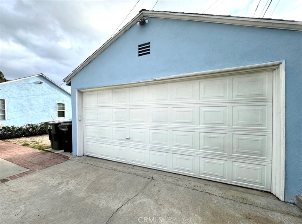 141 W Fairview Avenue - Photo 3