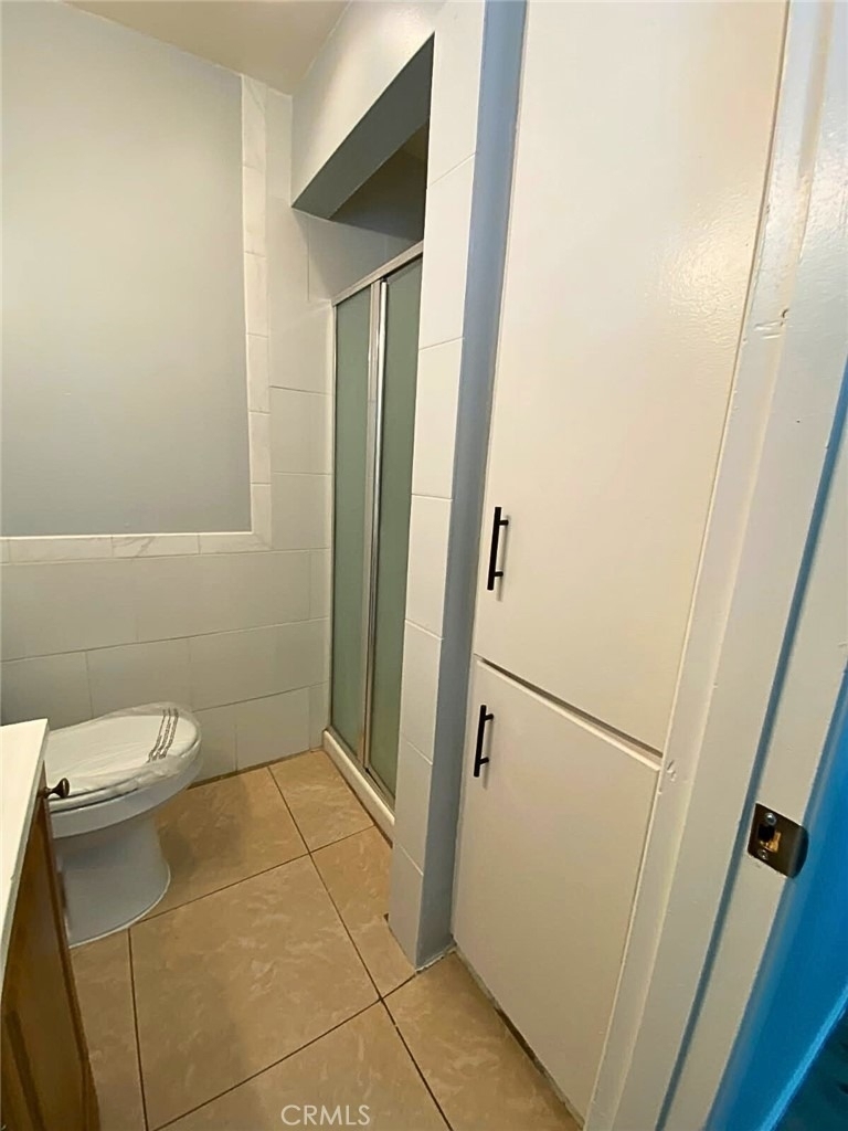 811 Orchid Court - Photo 8