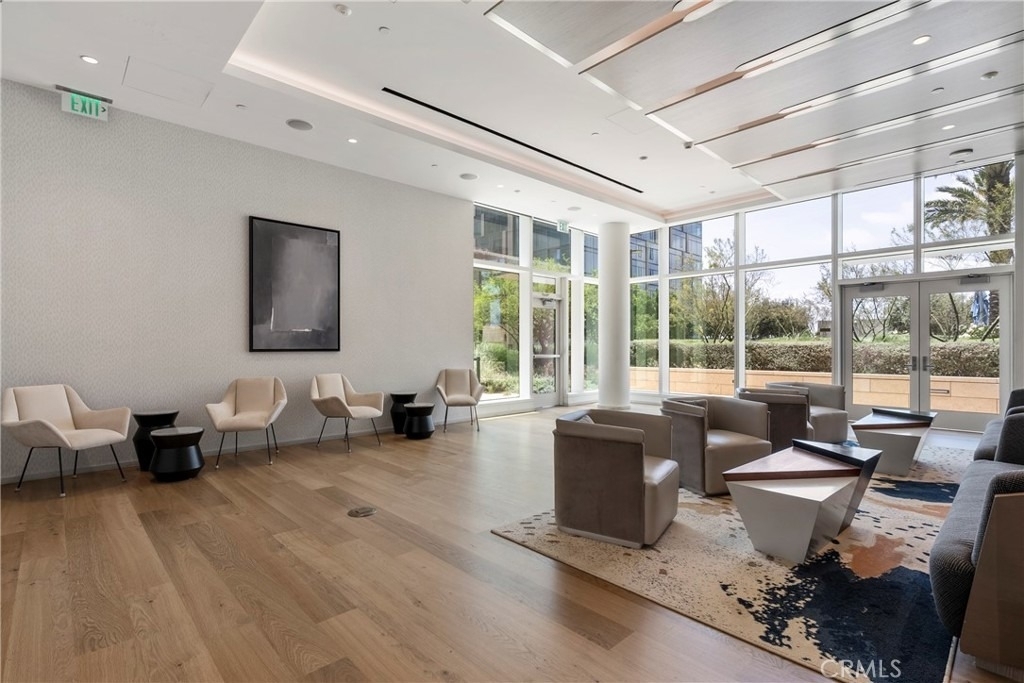 877 Francisco Street - Photo 25
