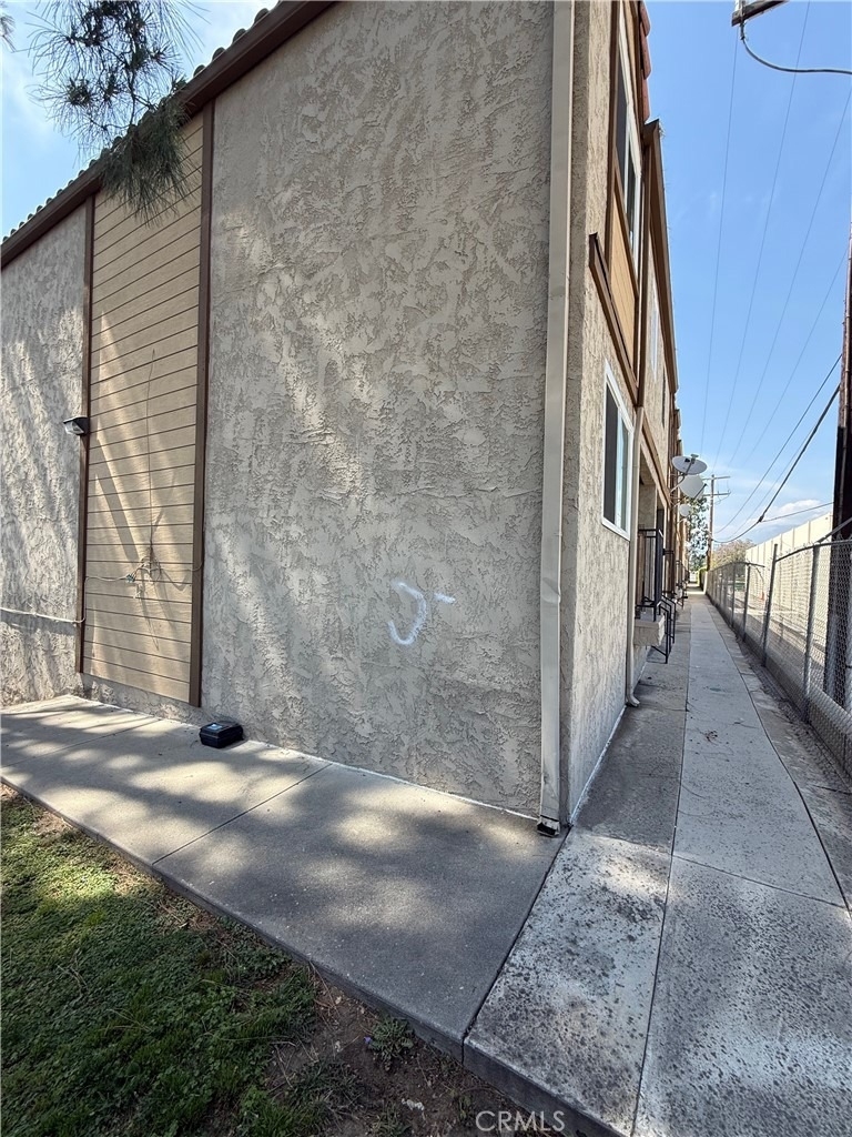 5195 Walnut - Photo 1