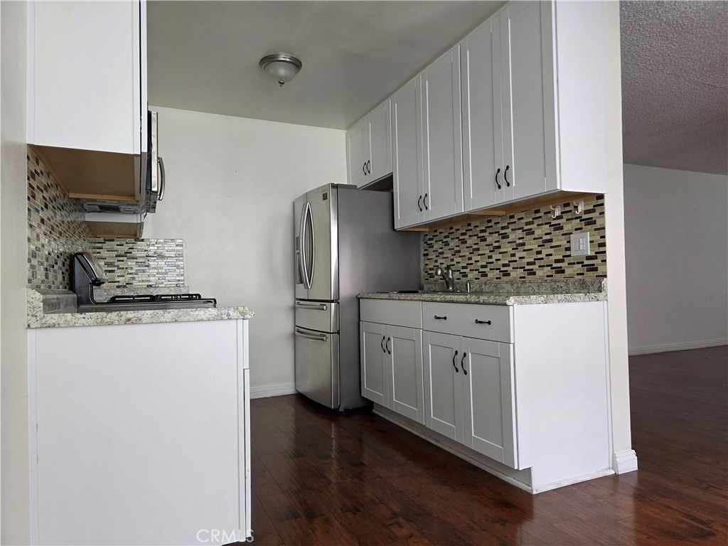 706 E Harvard - Photo 21