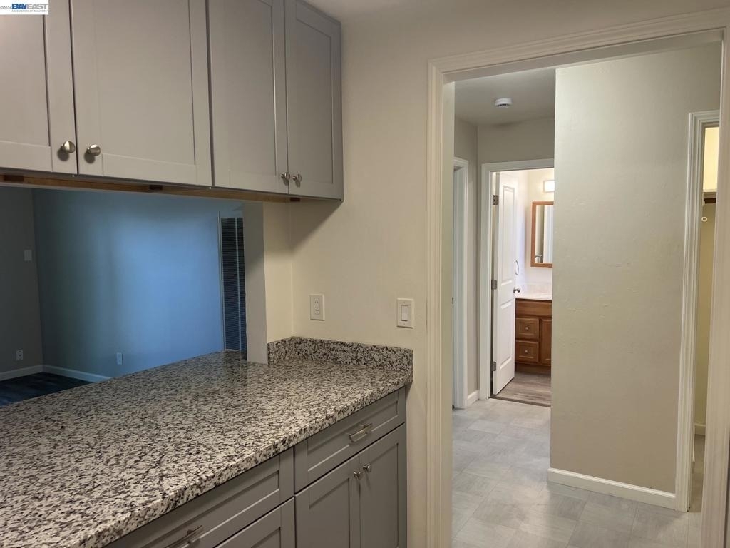 36976 Mulberry St - Photo 2