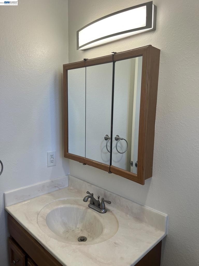 36976 Mulberry St - Photo 16
