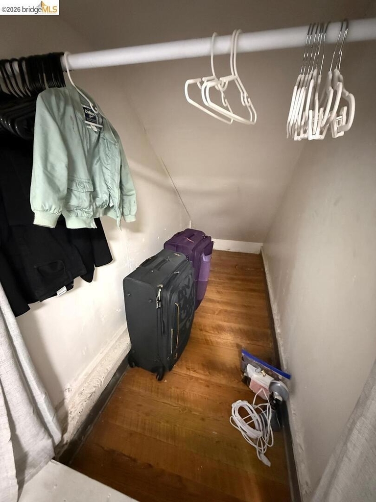 1242 88th Ave - Photo 6