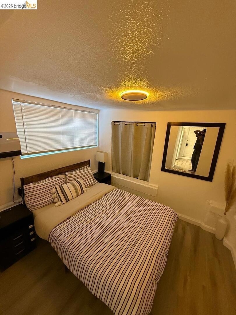 1242 88th Ave - Photo 4