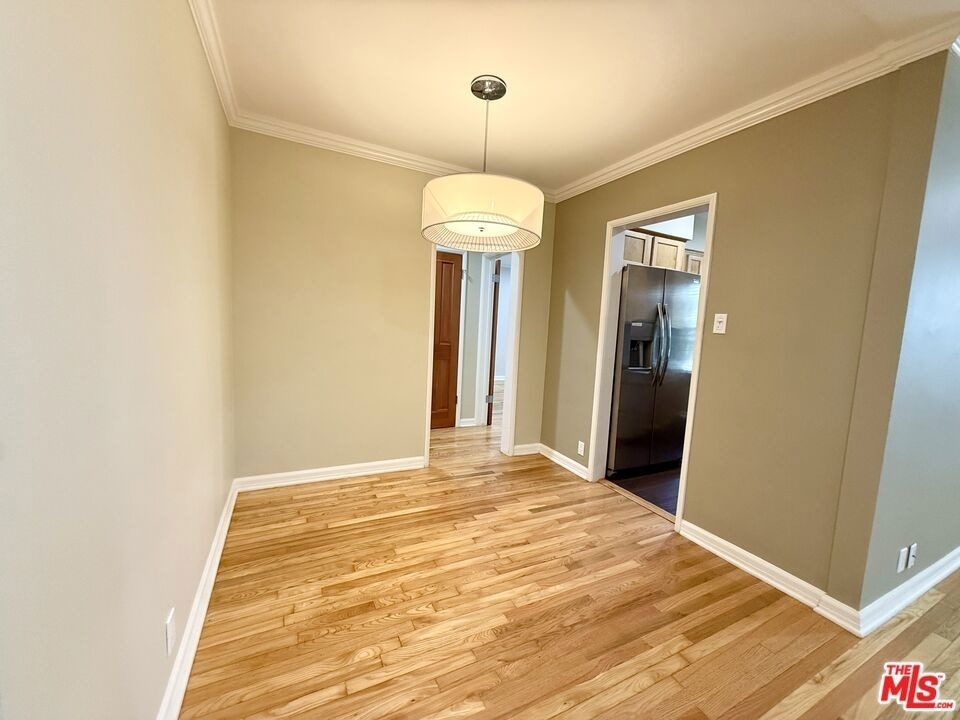 9667 W Olympic Boulevard - Photo 4