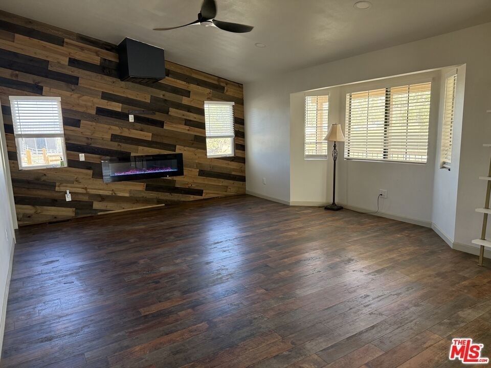 47041 Old Pioneer Town Road - Photo 0