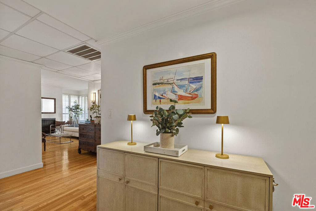 12115 San Vicente Boulevard - Photo 1