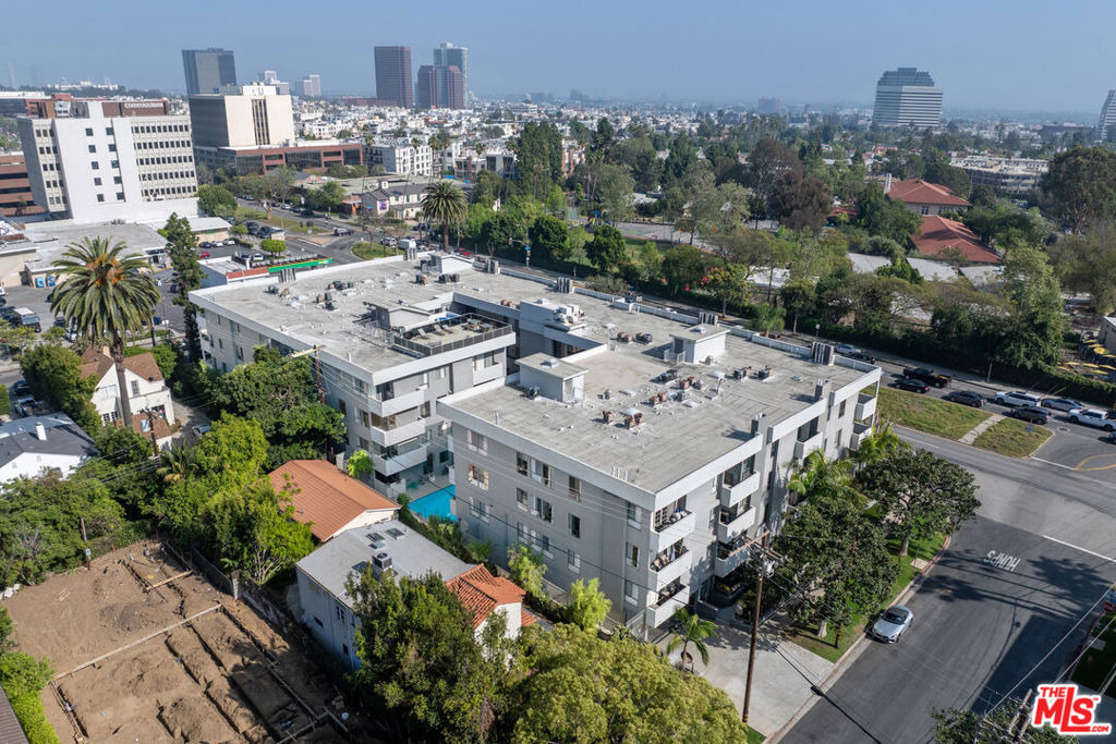12115 San Vicente Boulevard - Photo 27