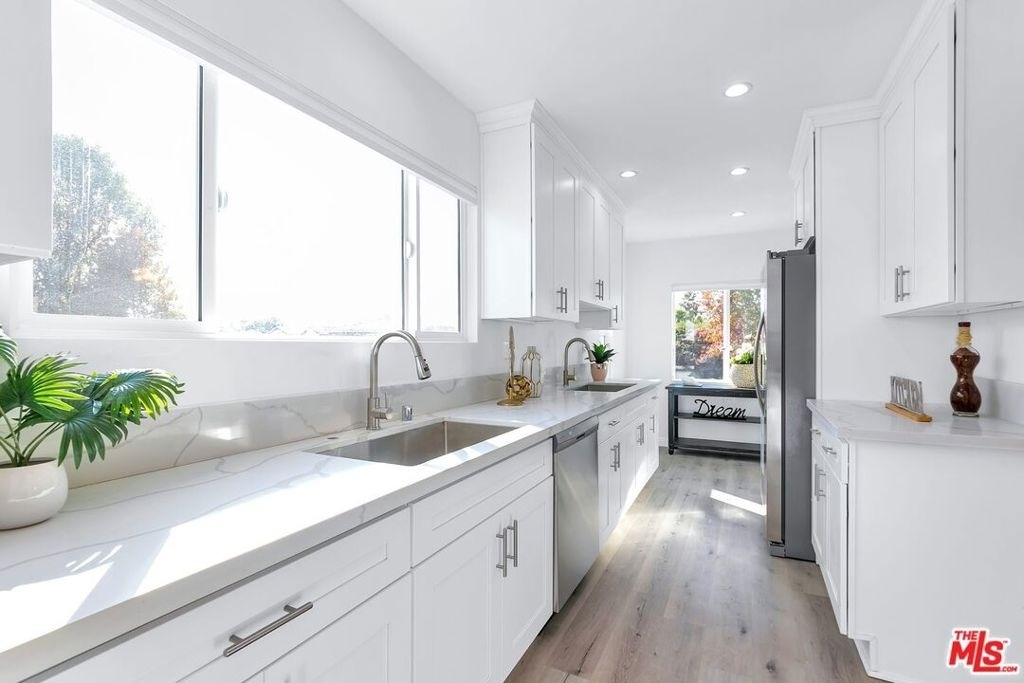 1510 S Durango Avenue - Photo 22
