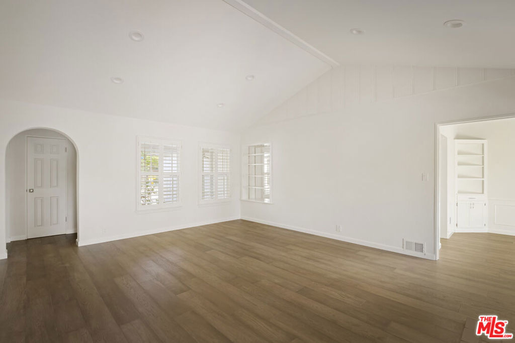 12153 Maxwellton Road - Photo 8