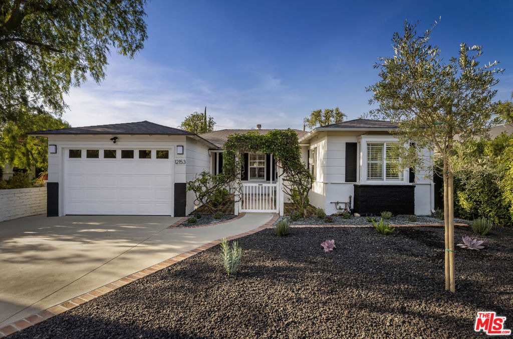 12153 Maxwellton Road - Photo 0