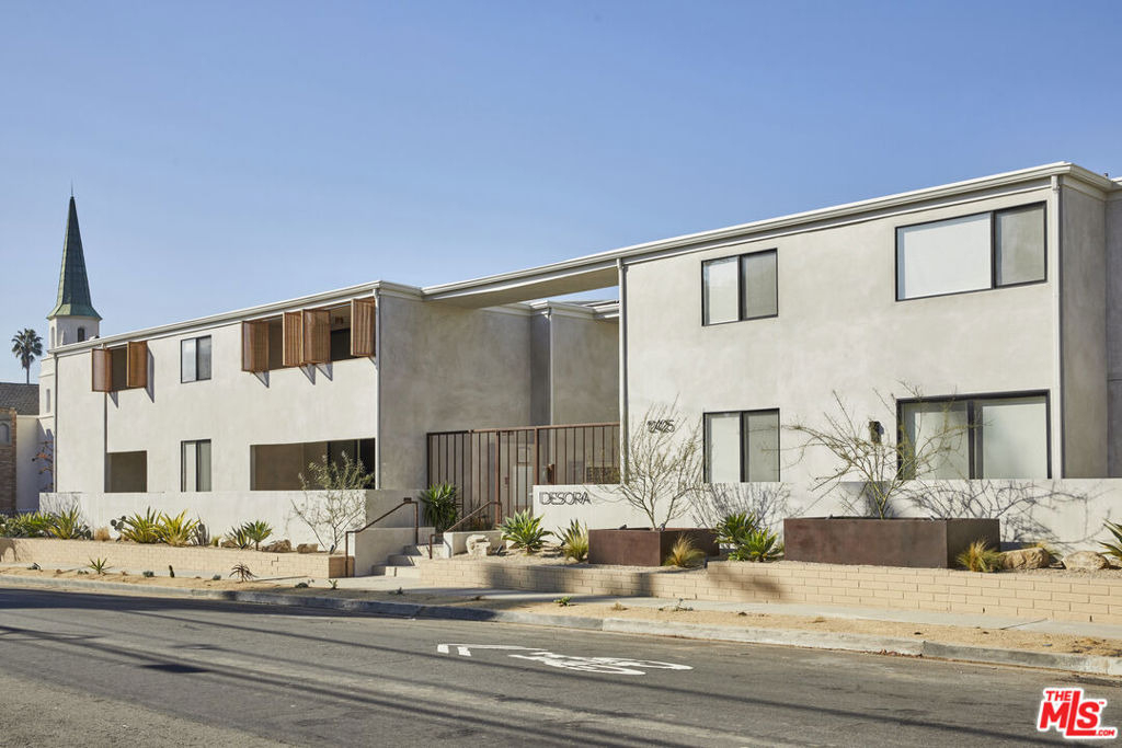 12425 Texas Avenue - Photo 11