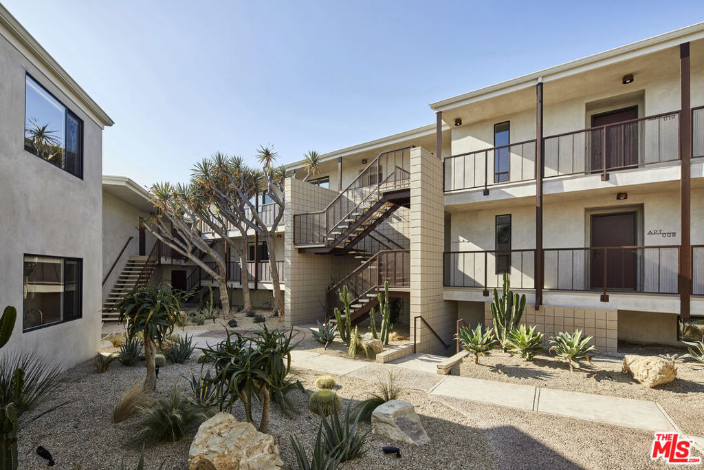 12425 Texas Avenue - Photo 15