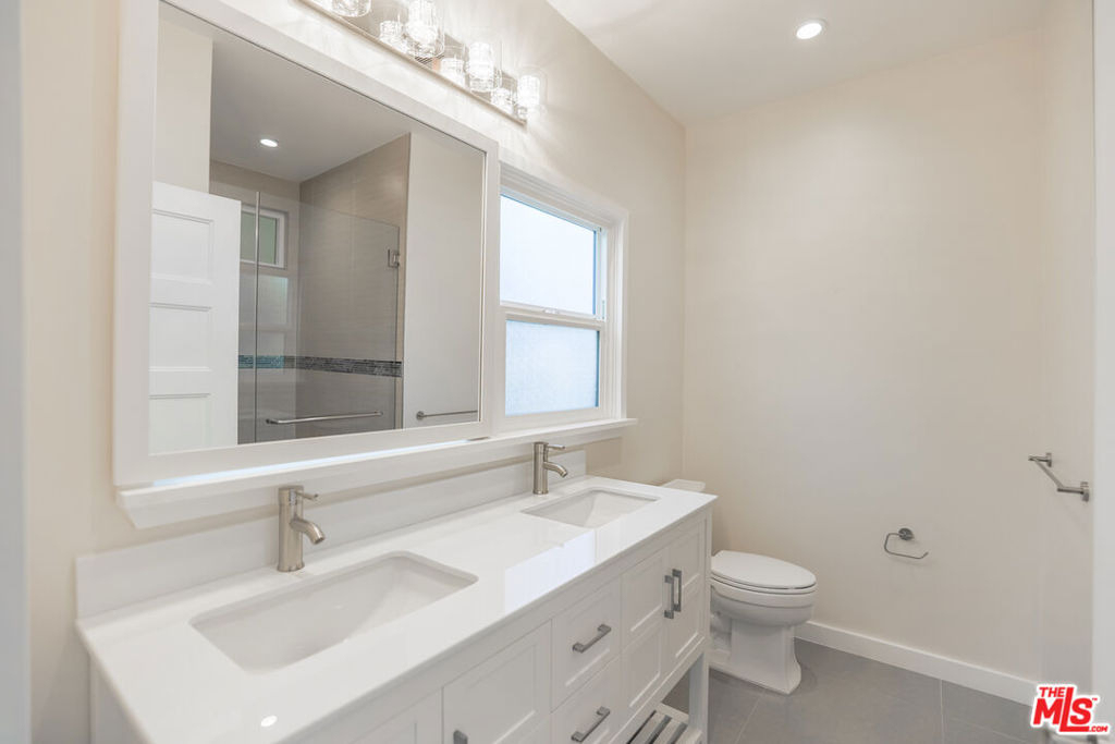 31 Breeze Avenue - Photo 15
