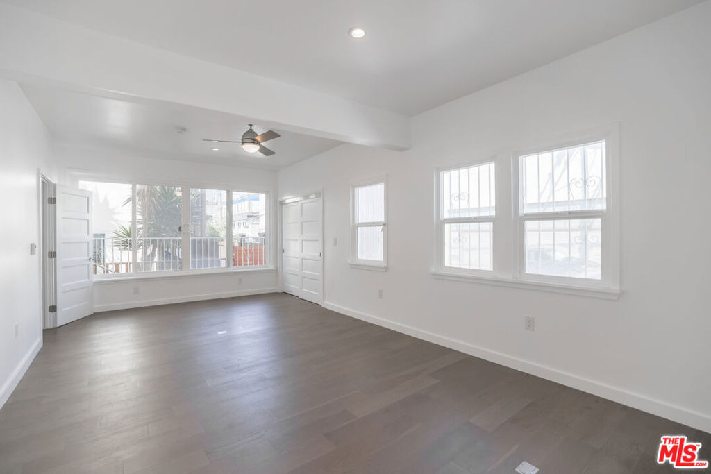 31 Breeze Avenue - Photo 27