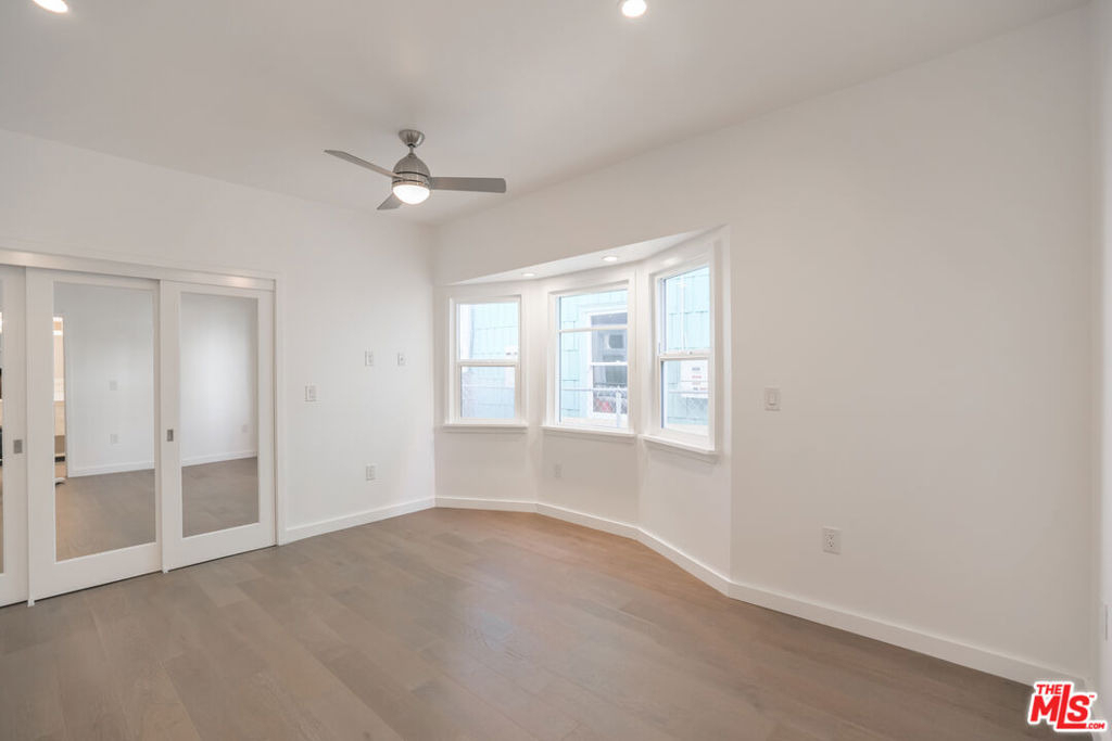 31 Breeze Avenue - Photo 23