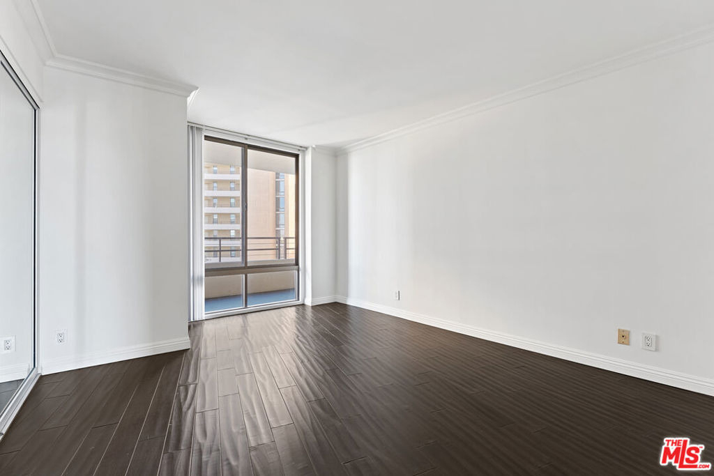 4316 Marina City Drive - Photo 6