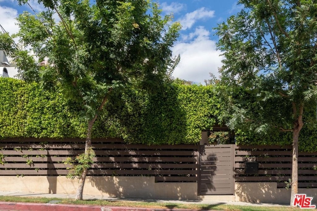 9001 Phyllis Avenue - Photo 17