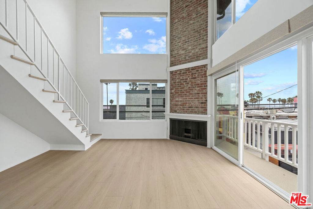 10 19th Avenue - Photo 0