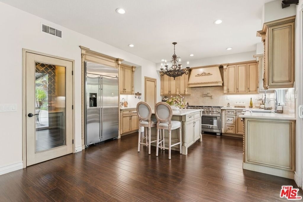 11564 Apulia Court - Photo 15