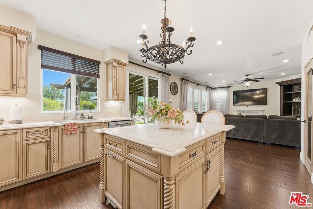 11564 Apulia Court - Photo 16