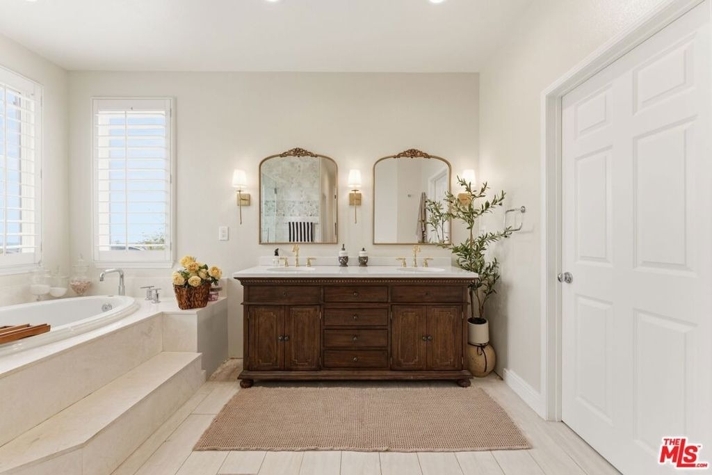 11564 Apulia Court - Photo 29