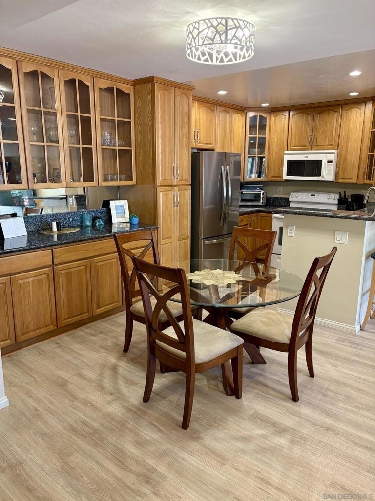12575 Oaks North Dr - Photo 3
