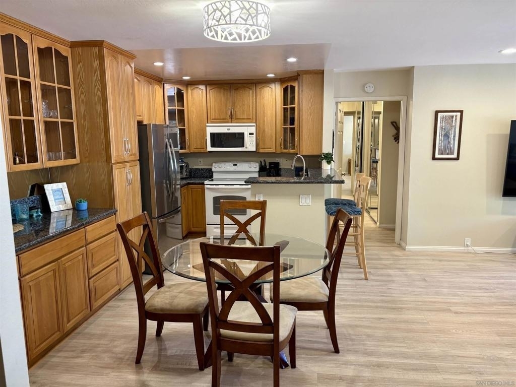12575 Oaks North Dr - Photo 2