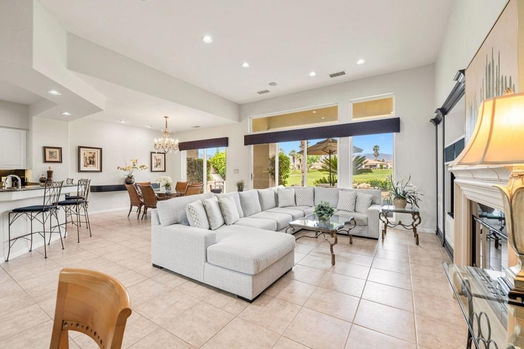 727 Arrowhead Drive - Photo 14