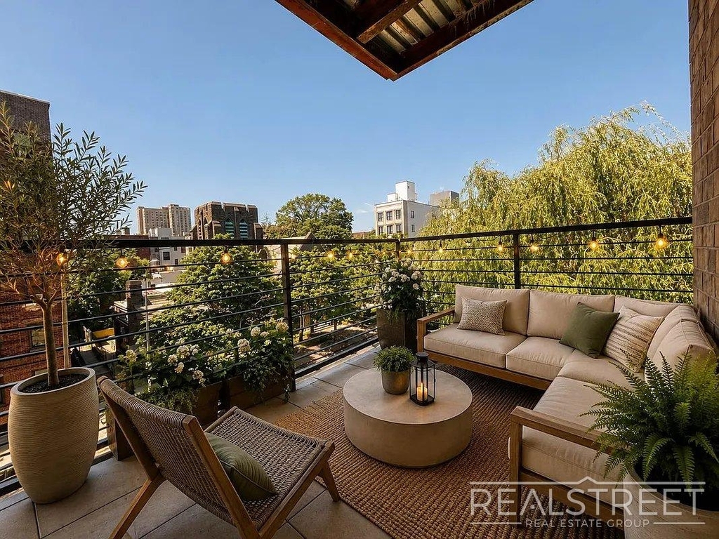 109 Winthrop St - Photo 7