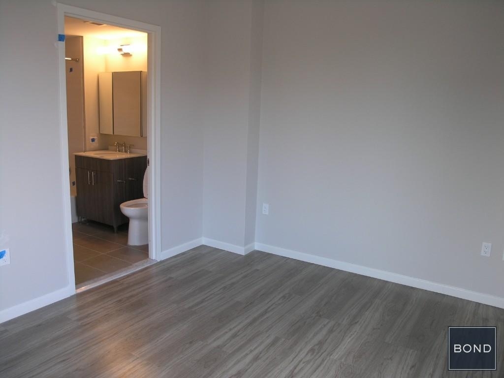 178-02 Hillside Avenue - Photo 5