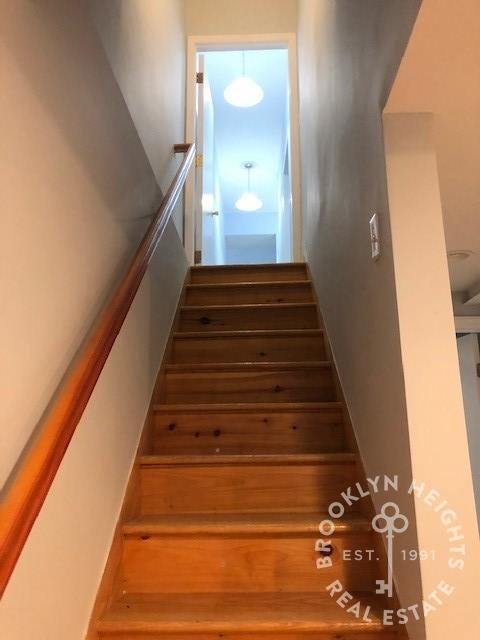 Garfield Pl - Photo 9
