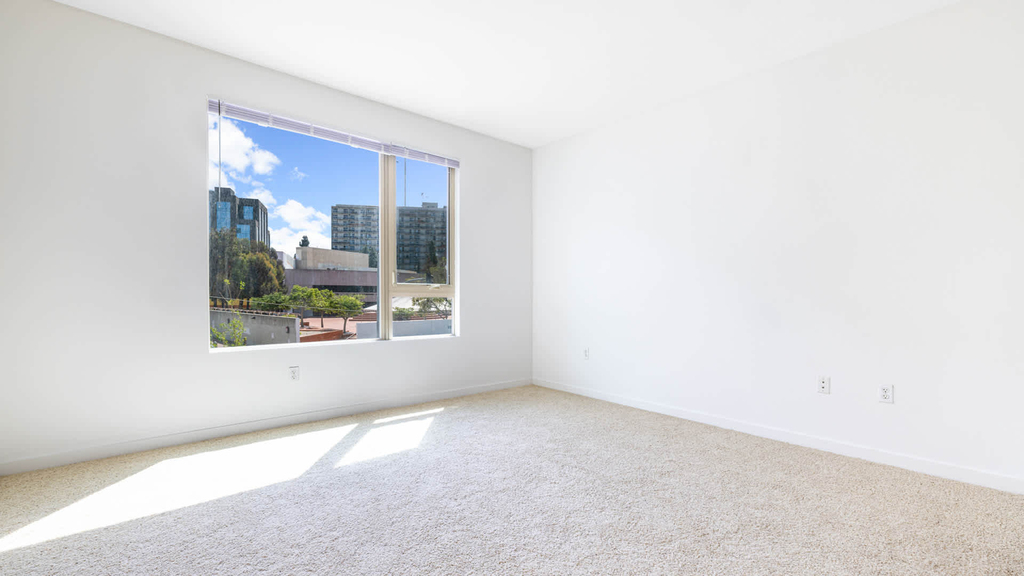 235 South San Pedro Street - Photo 11