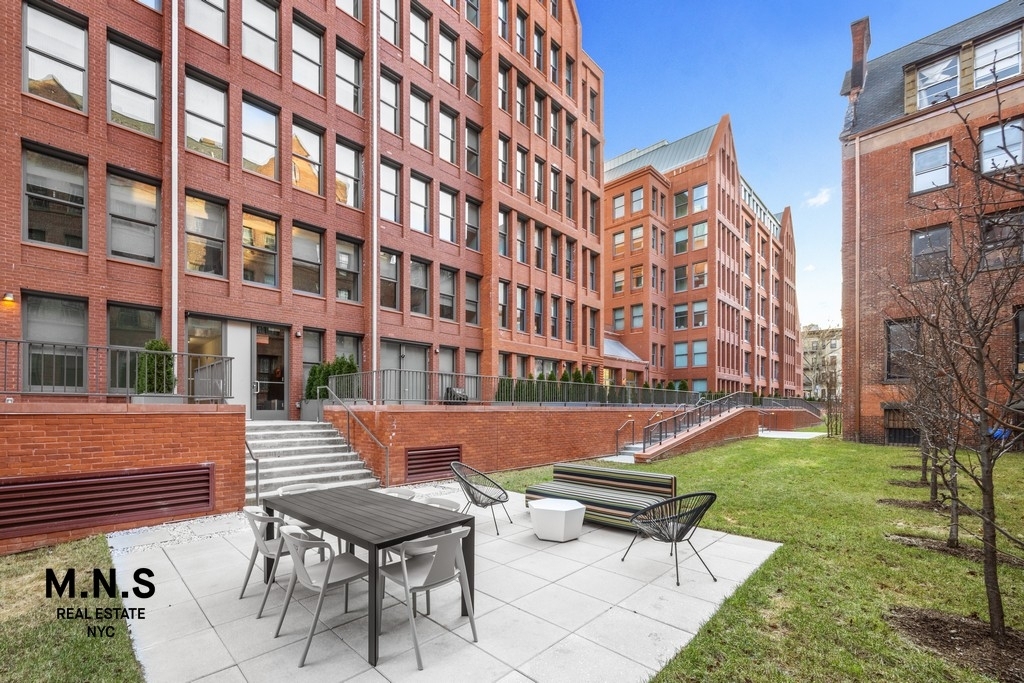 Sterling Place - Photo 23