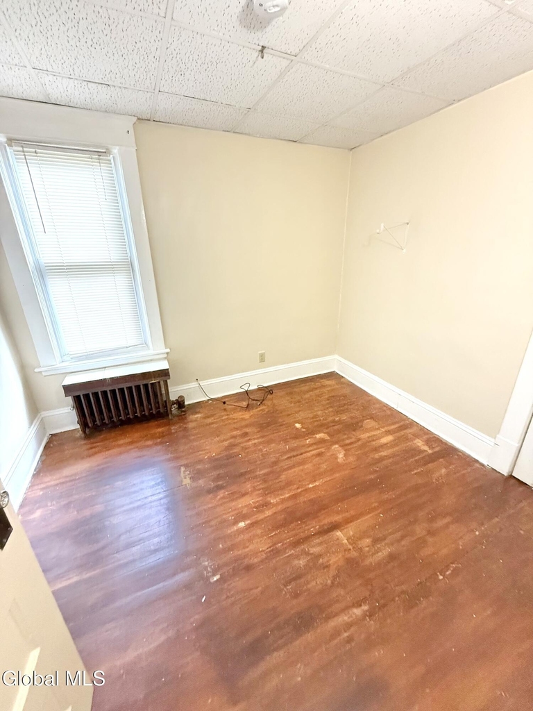 1826 Campbell Avenue - Photo 4