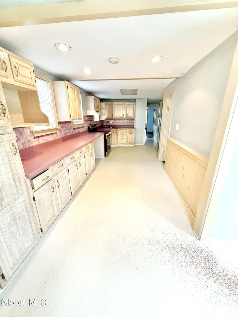 1826 Campbell Avenue - Photo 7