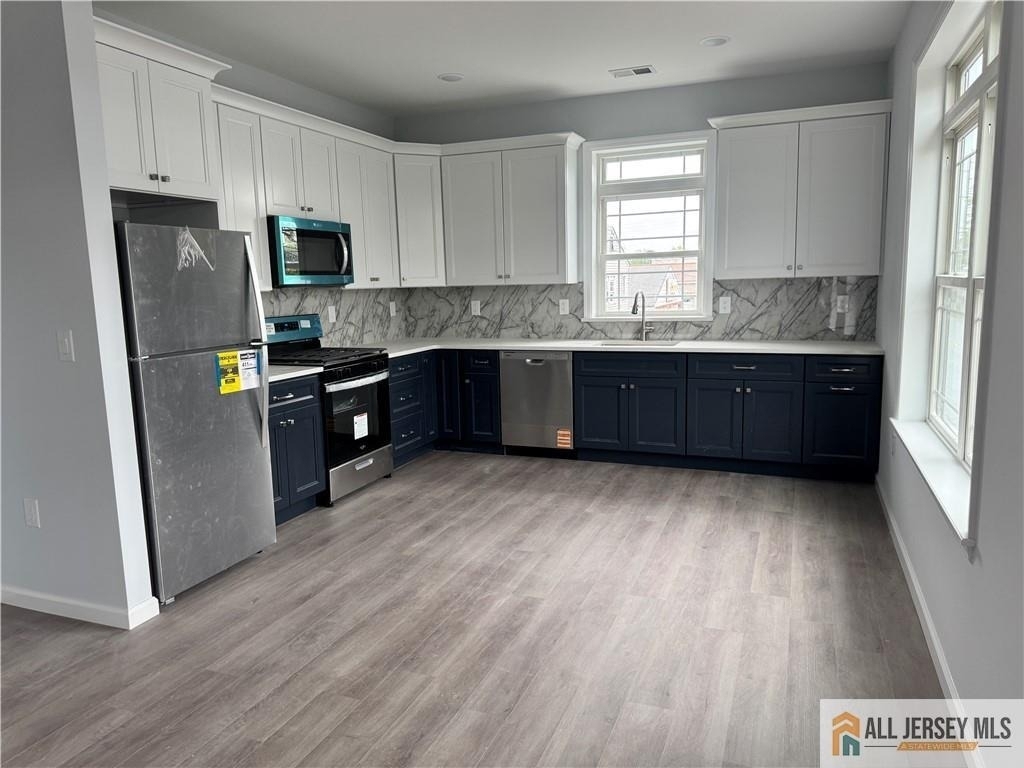 617 Lincoln Boulevard - Photo 4