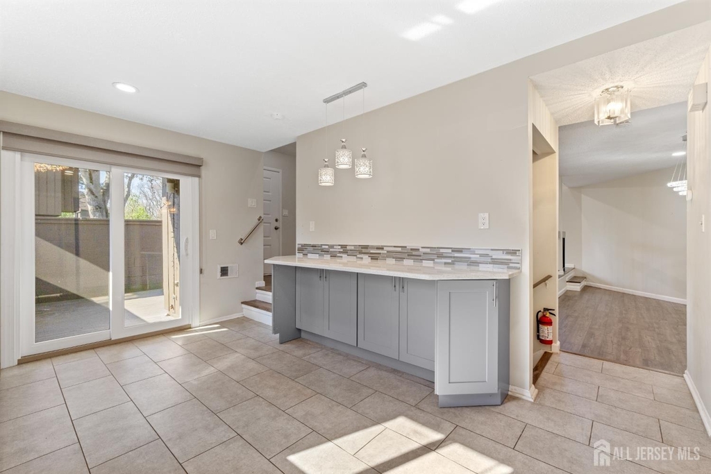 496 Westgate Drive - Photo 18