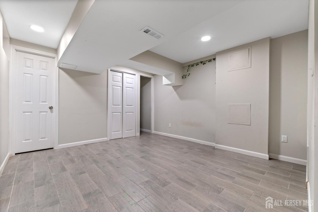 496 Westgate Drive - Photo 21