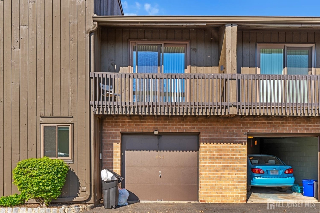 496 Westgate Drive - Photo 33