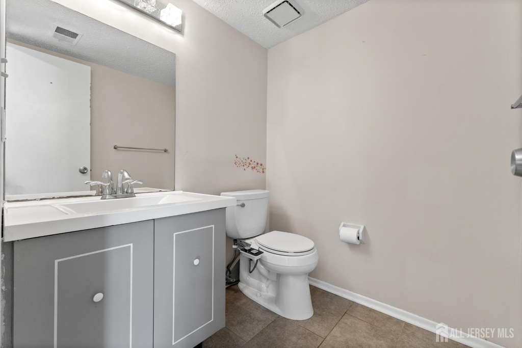 496 Westgate Drive - Photo 13
