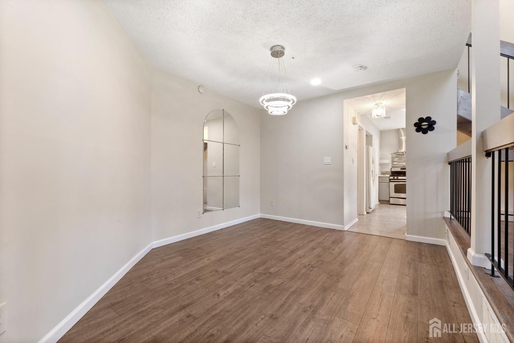 496 Westgate Drive - Photo 11