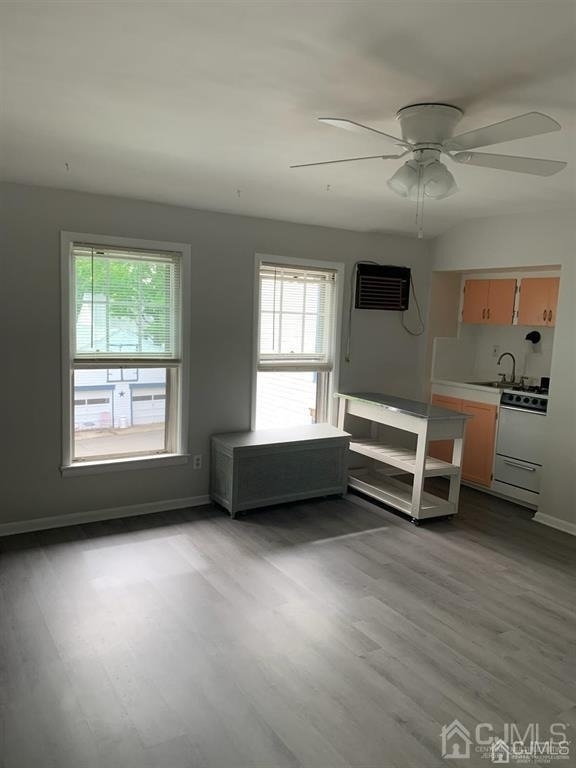 76 S Adelaide Avenue - Photo 2