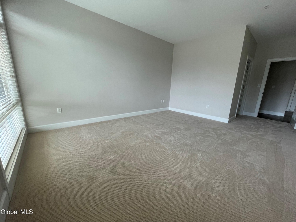 2 West Avenue - Photo 7