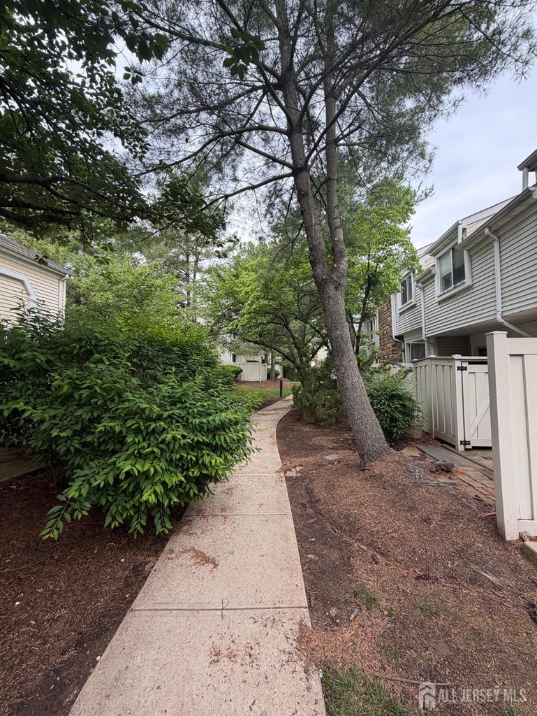 1034 Schmidt Lane - Photo 4