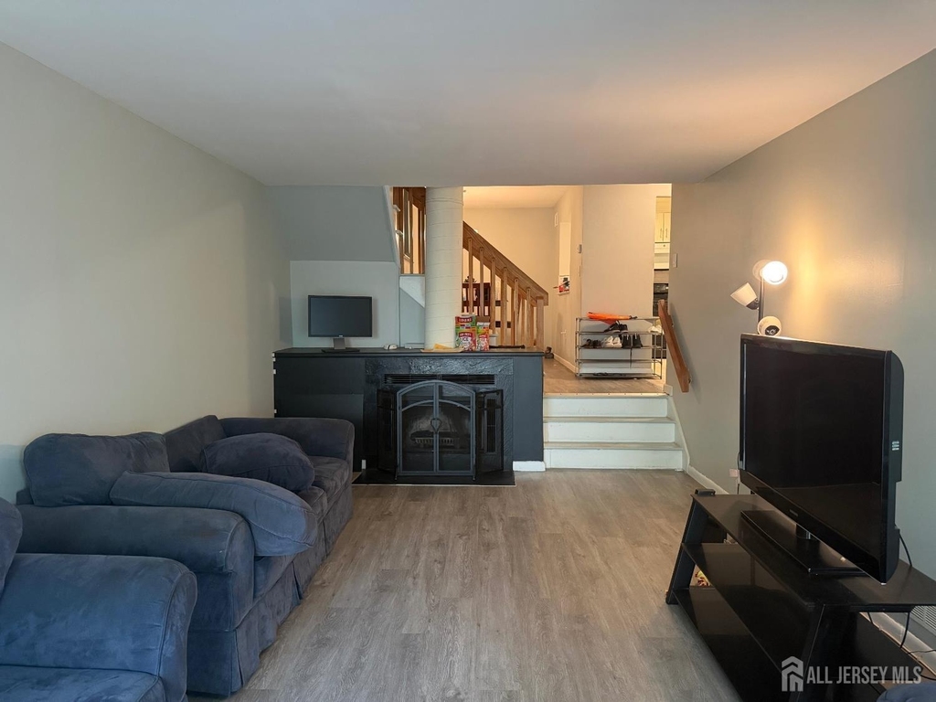 1034 Schmidt Lane - Photo 9